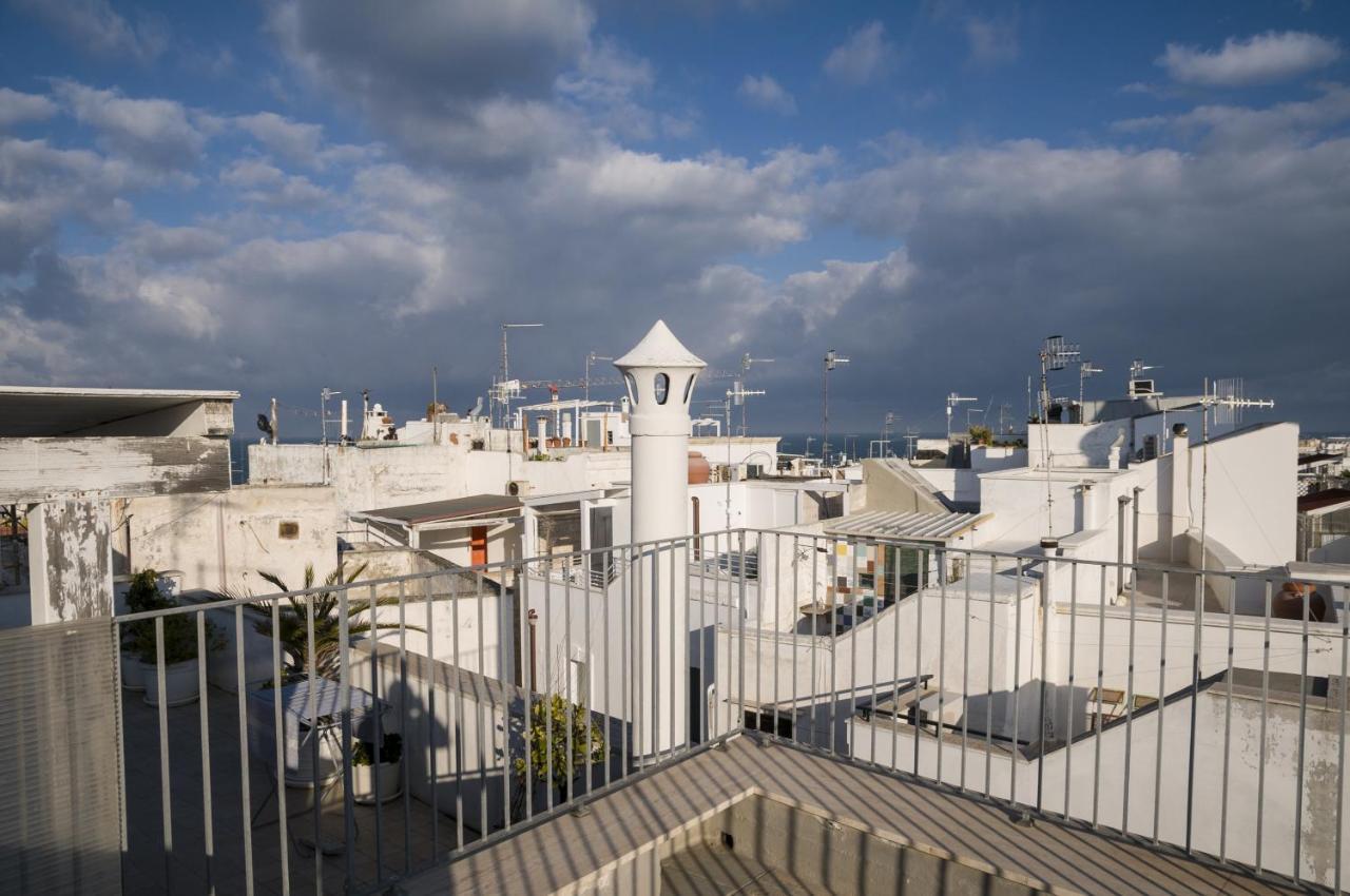Le Case Di Gio'- Vico Corte Polignano a Mare Bagian luar foto